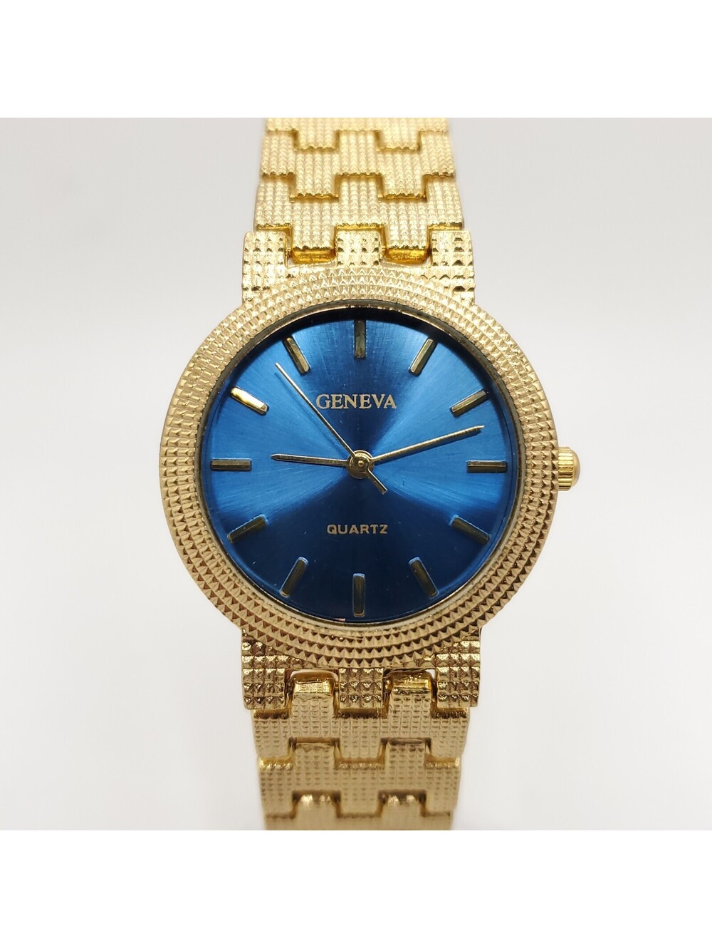 Geneva Quartz Watch Women 31mm Gold Tone Blue Dial New Battery